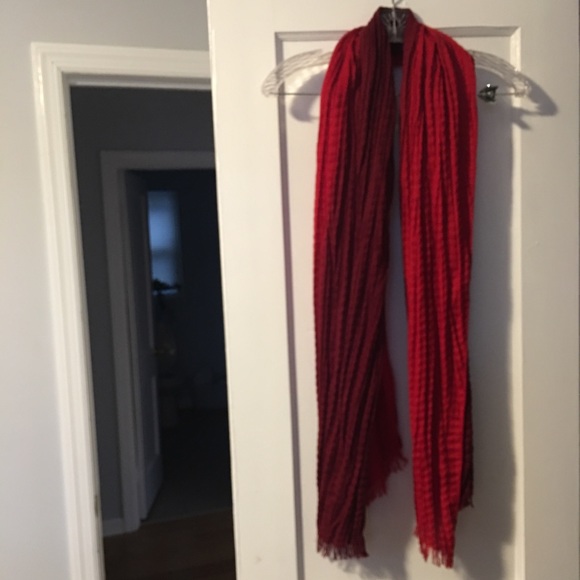 Red Scarf - Picture 1 of 1